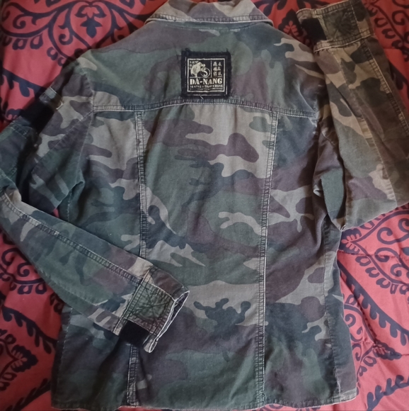 Gently used Da Nang corduroy camo jacket size small - Picture 7 of 7